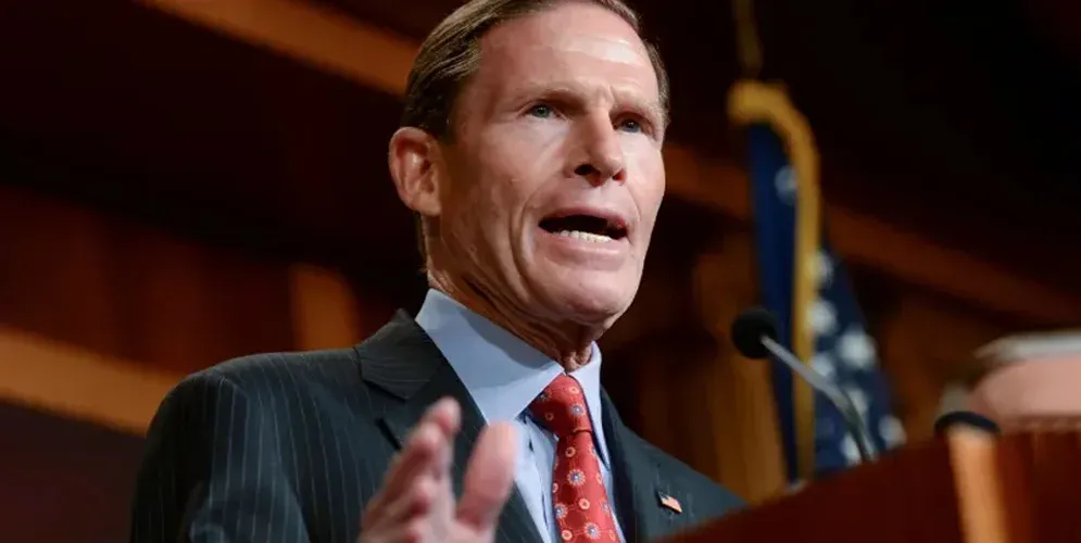 Sen. Blumenthal shorted SG but closed trade too early before a 10% decline